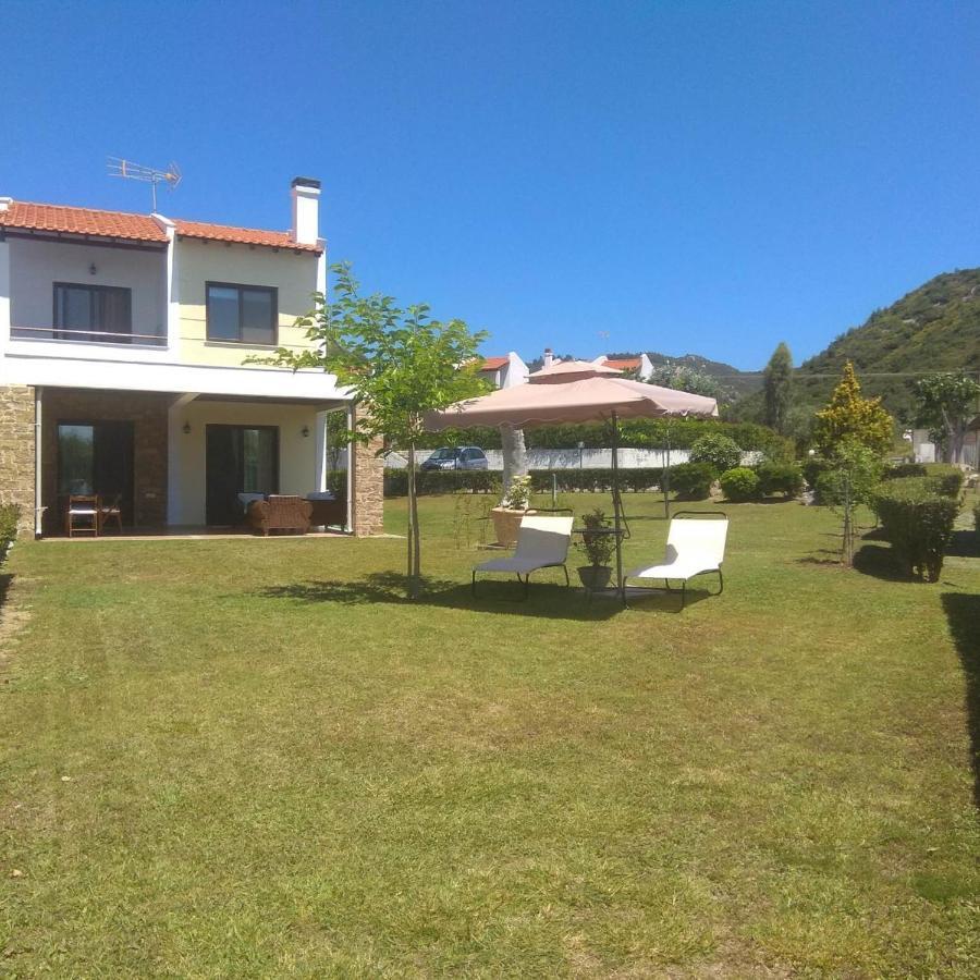 Villa Nadia Nea Skioni Exterior photo